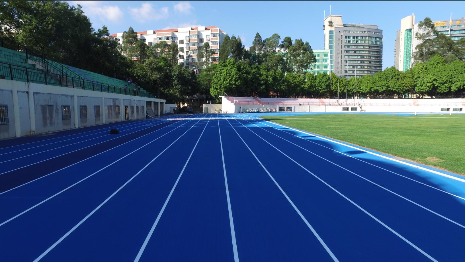 ���ܵ�����