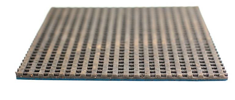 �������򳡵ײ�