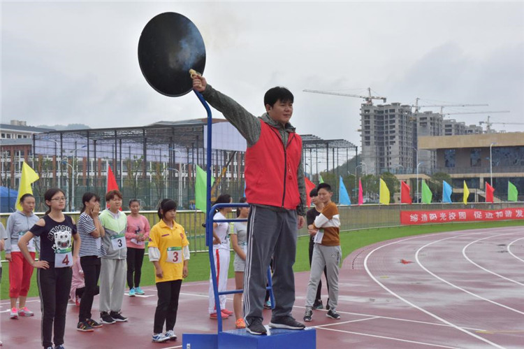 ����ҽѧԺ69����У���ﾶ�˶���